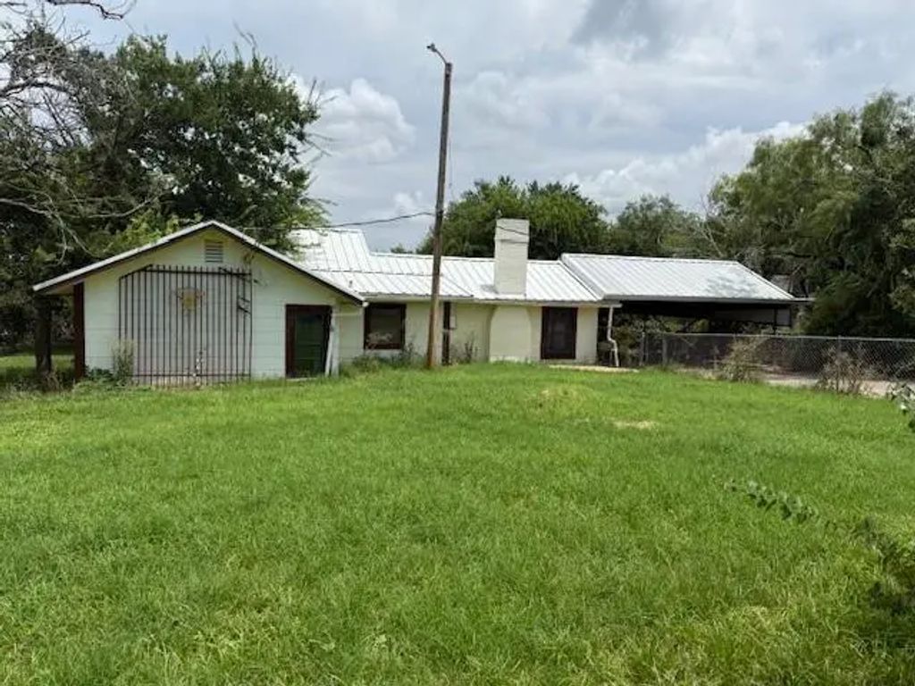 546 Apache Ln, Abilene
