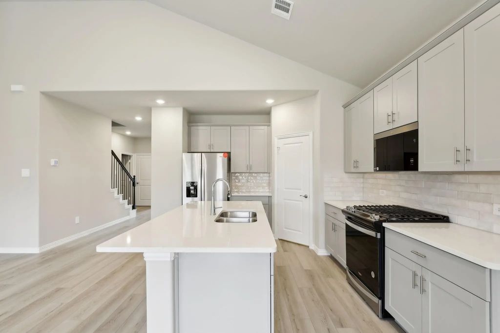 2224 Zephyr Drive, Princeton