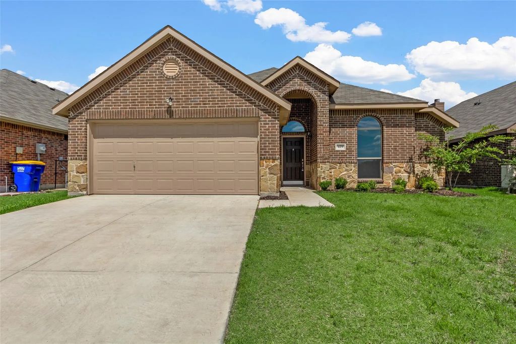 425 Tobin Drive, Seagoville
