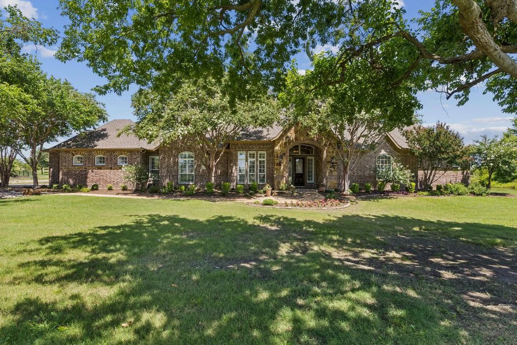 255 Bowie Court, Allen