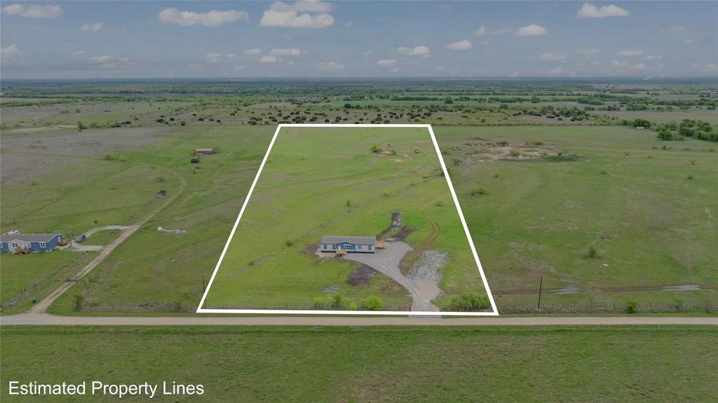 296 County Road 3215, Clifton