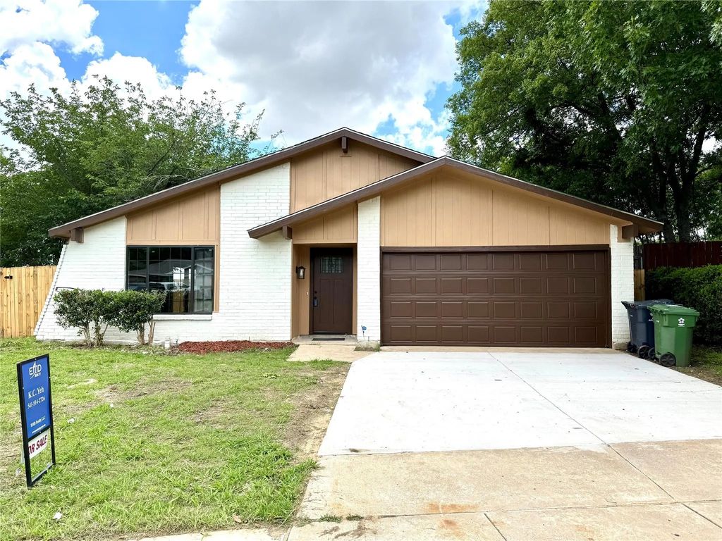 3508 Green Hill Drive, Arlington