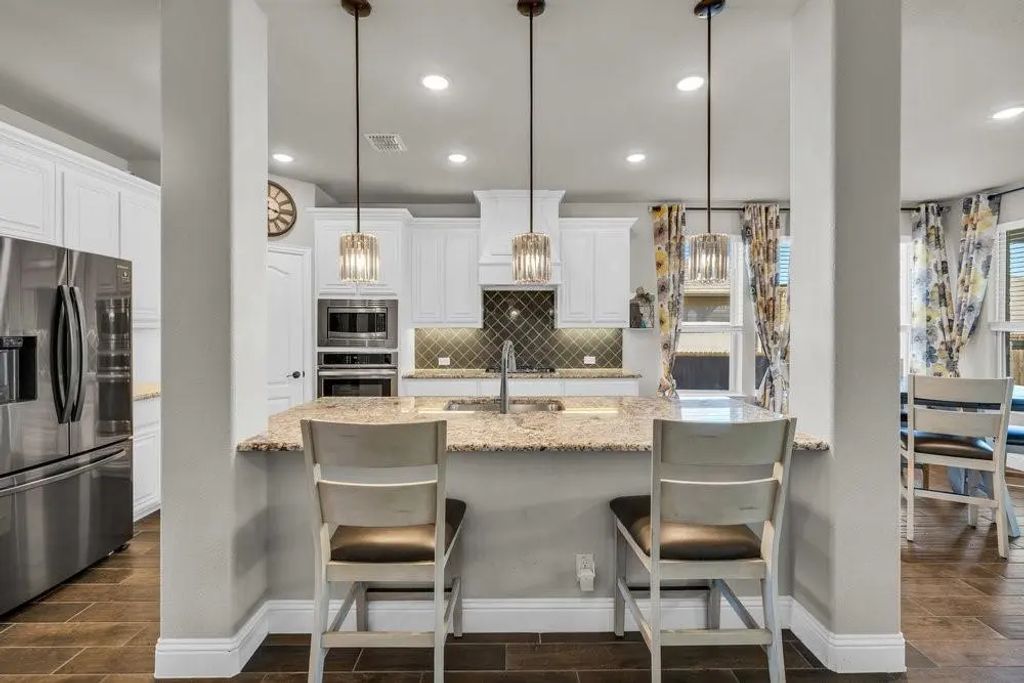 914 Park Vista Drive, Justin