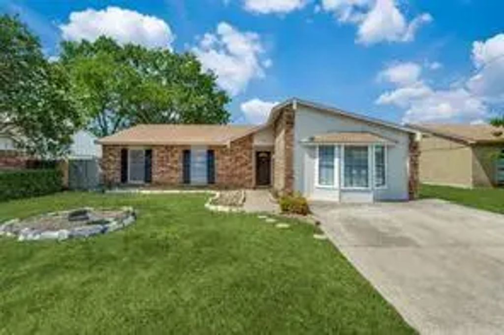 558 Ridgemont Drive, Allen