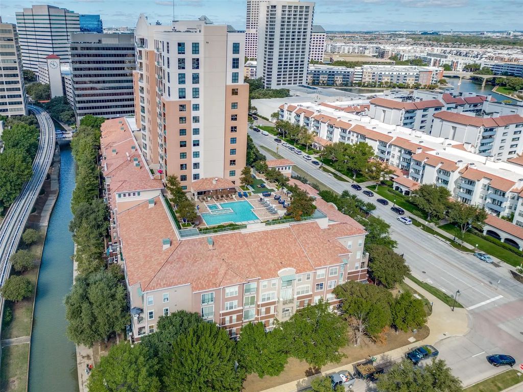 330 Las Colinas Boulevard E 1218, Irving
