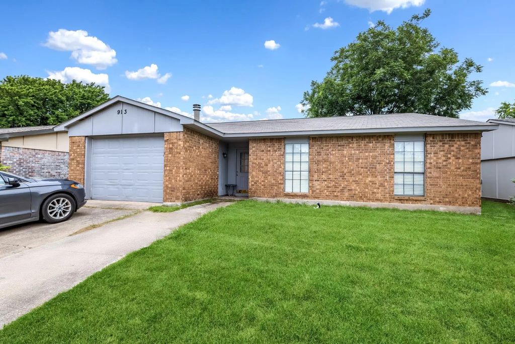 913 Valley View Drive, Allen