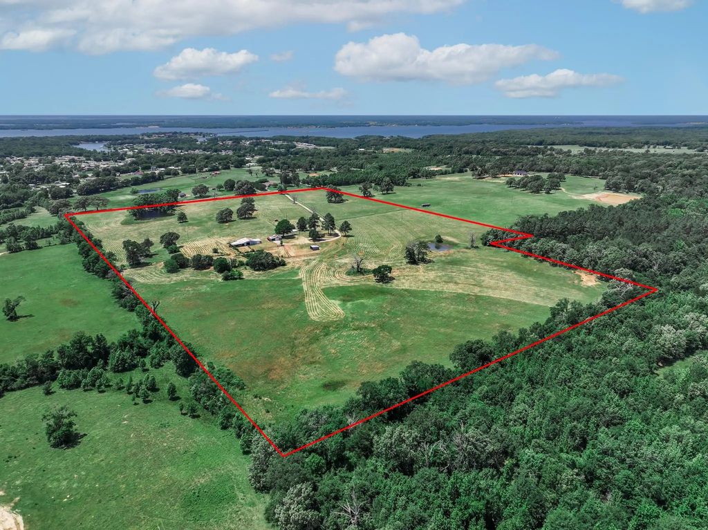 1273 County Road 1236, Quitman
