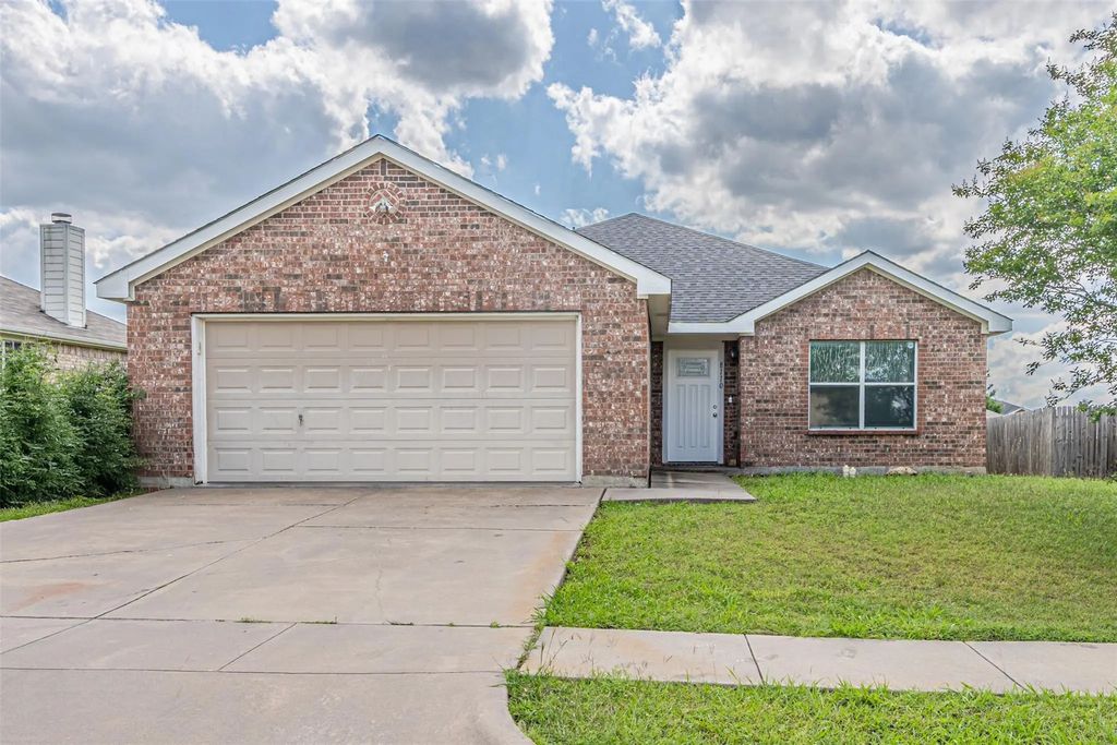 8110 Macgregor Drive, Arlington