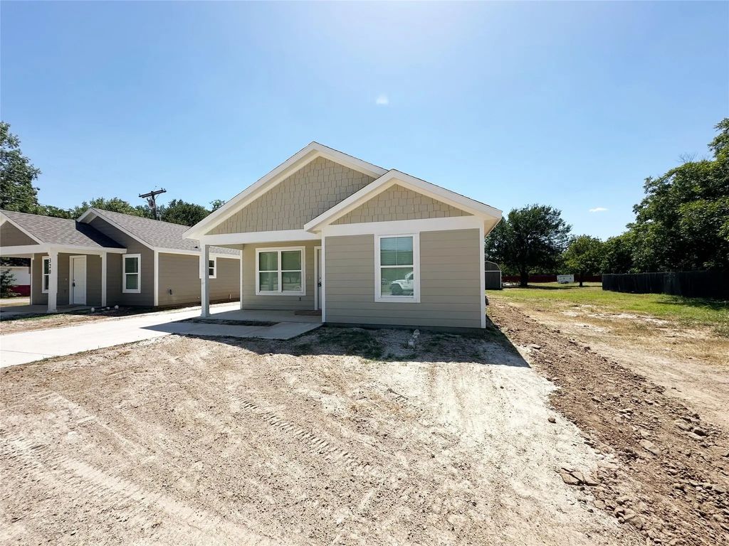 318 Sw 14th, Mineral Wells