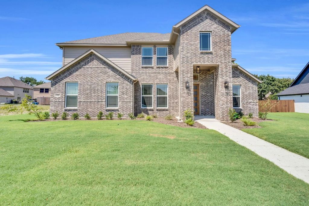 1909 Comanche Drive, DeSoto