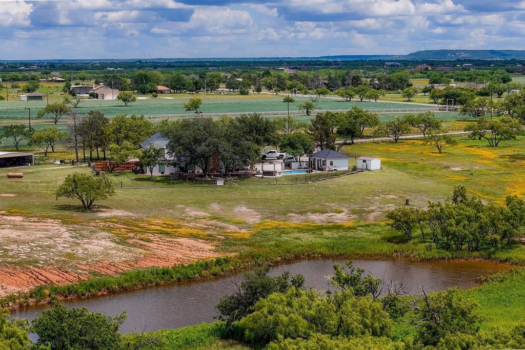 310 Foothill Road, Abilene