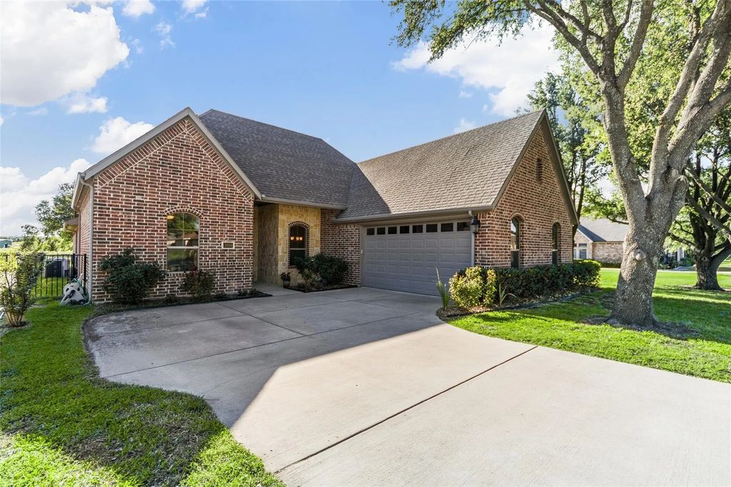 3014 Preston Club Drive, Sherman