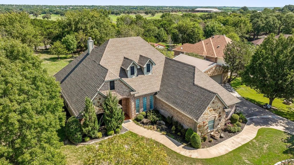 109 Rio Bravo Court, Weatherford