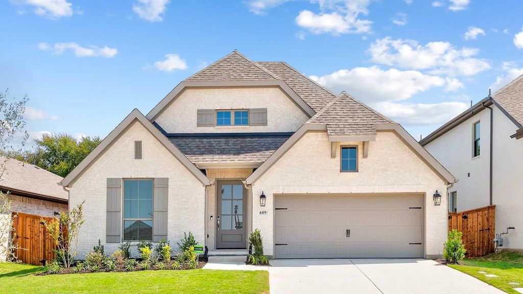 609 Arden Lane, Celina