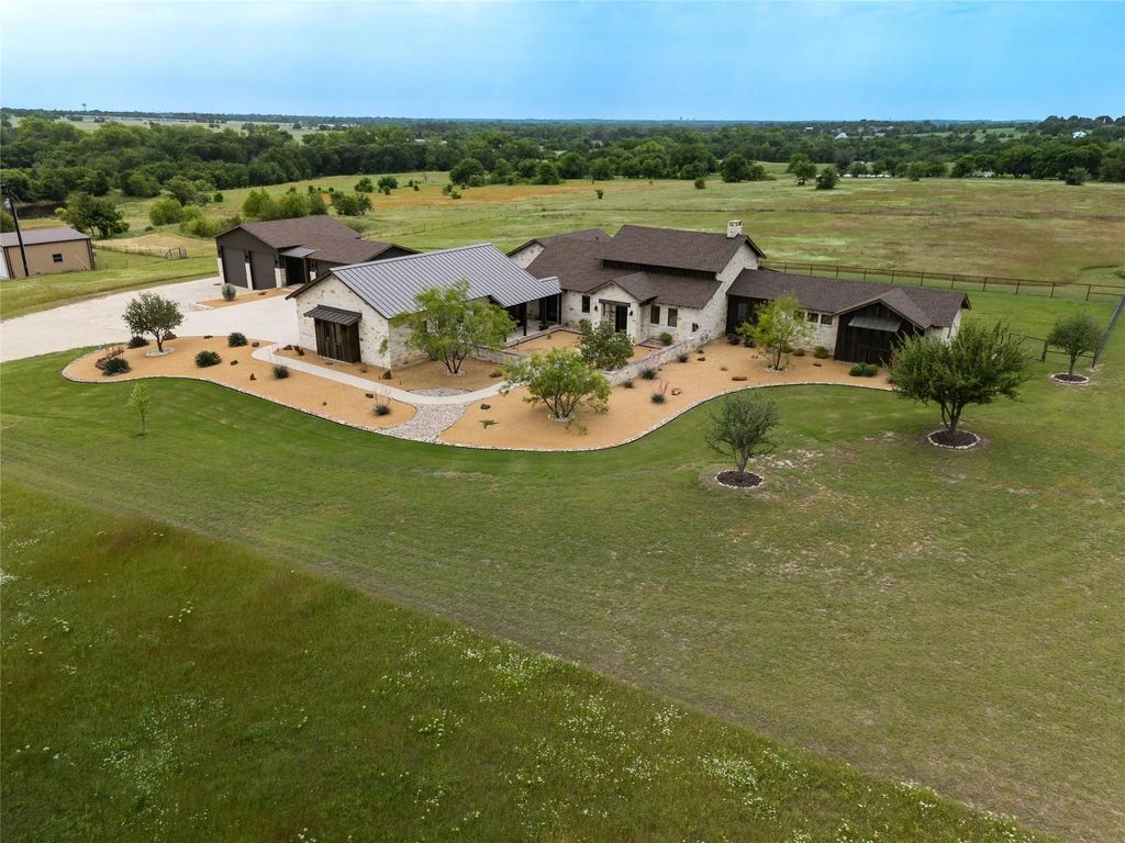 6362 Belz Road, Sanger