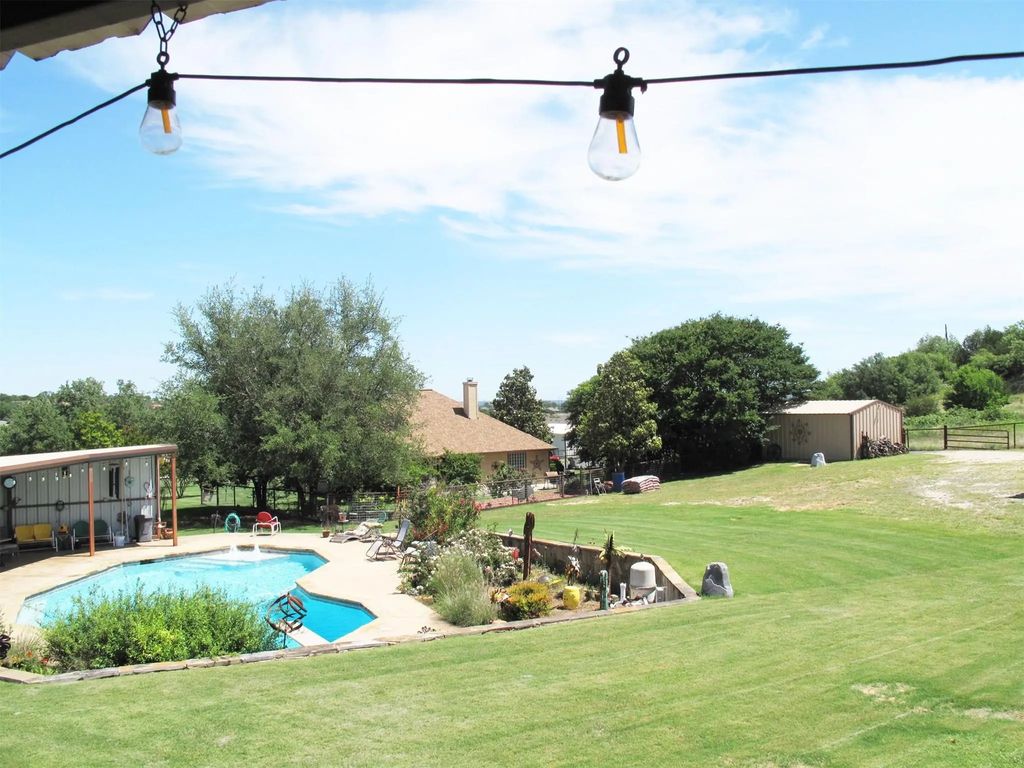 197 Cooperstown Drive, Springtown