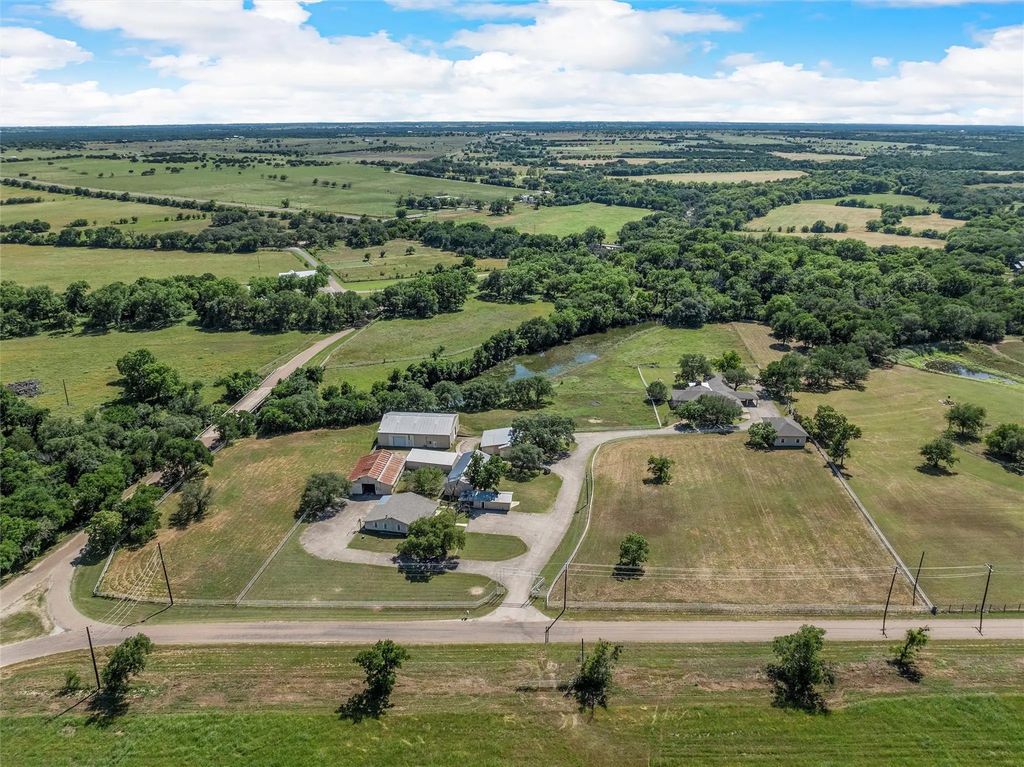 171 Old Patton Road, Valley Mills