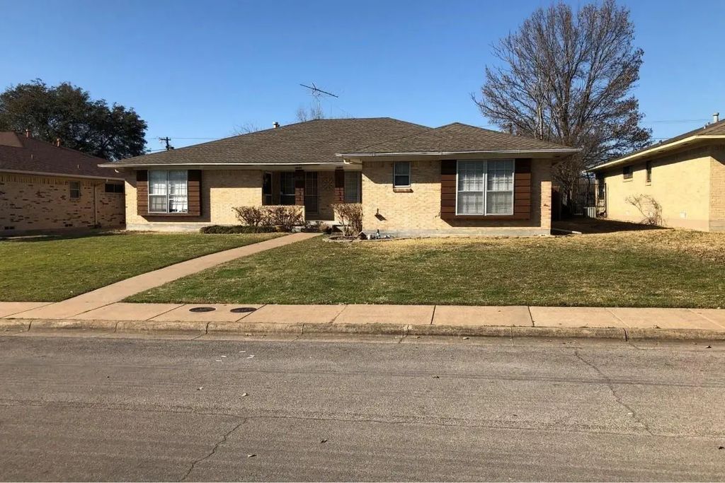 11133 Joymeadow Drive, Dallas