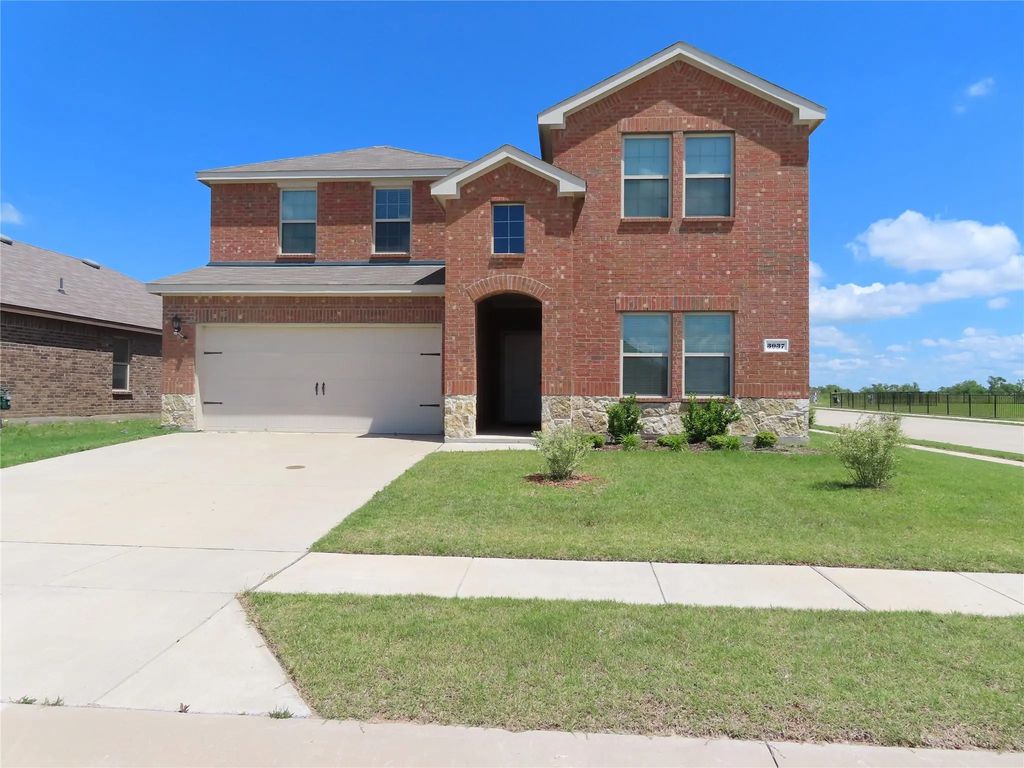3037 Zinnia Street, Royse City