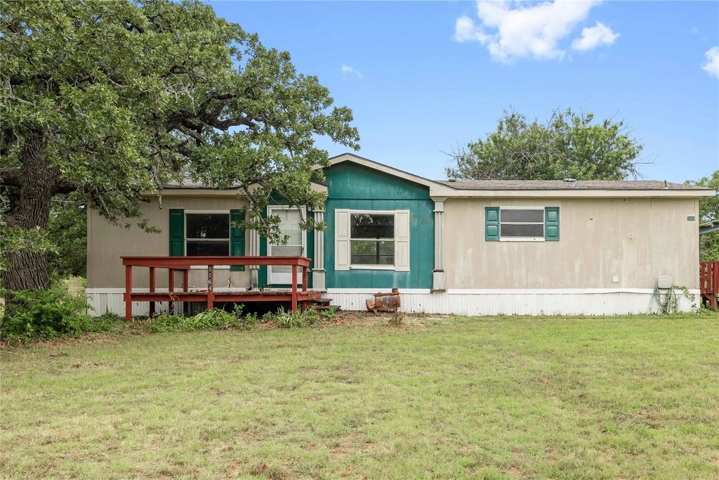 1164 N Mckinney Street, De Leon