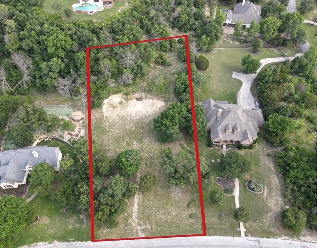 108 Stone Canyon Circle, Fort Worth