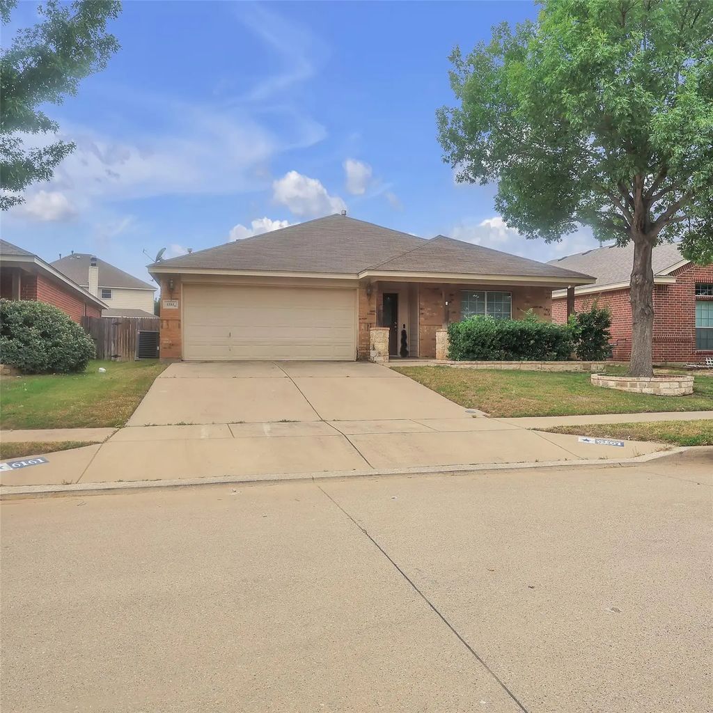 6161 Tilapia Drive, Fort Worth