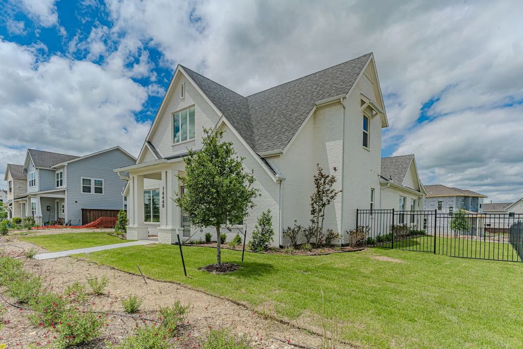 14448 Walsh, Fort Worth