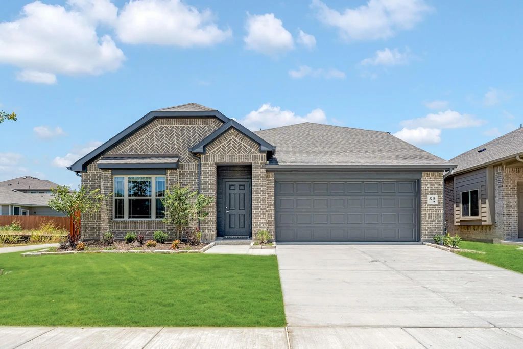 3215 Blossom Trail, Crandall