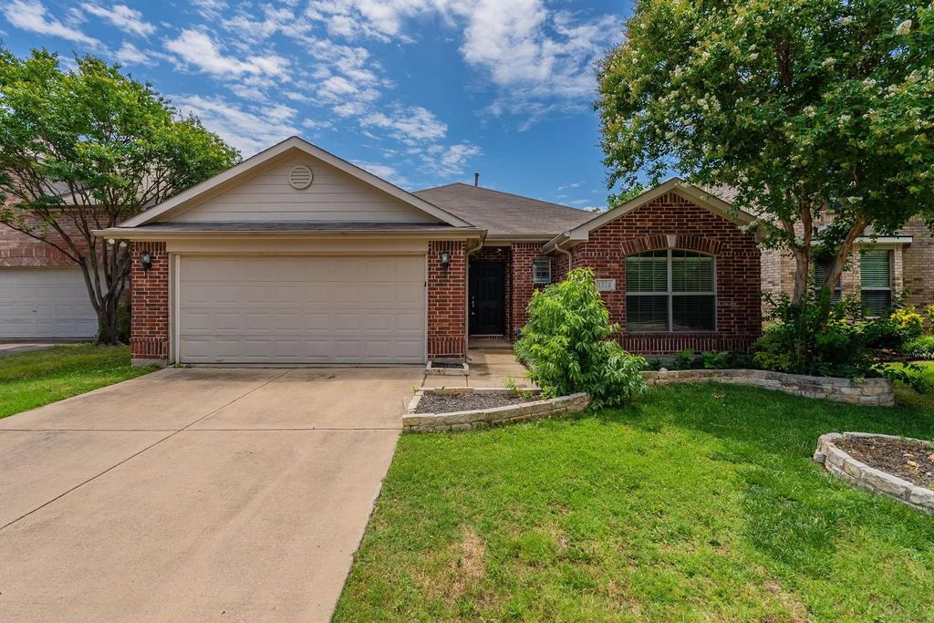 1524 Canary Drive, Little Elm