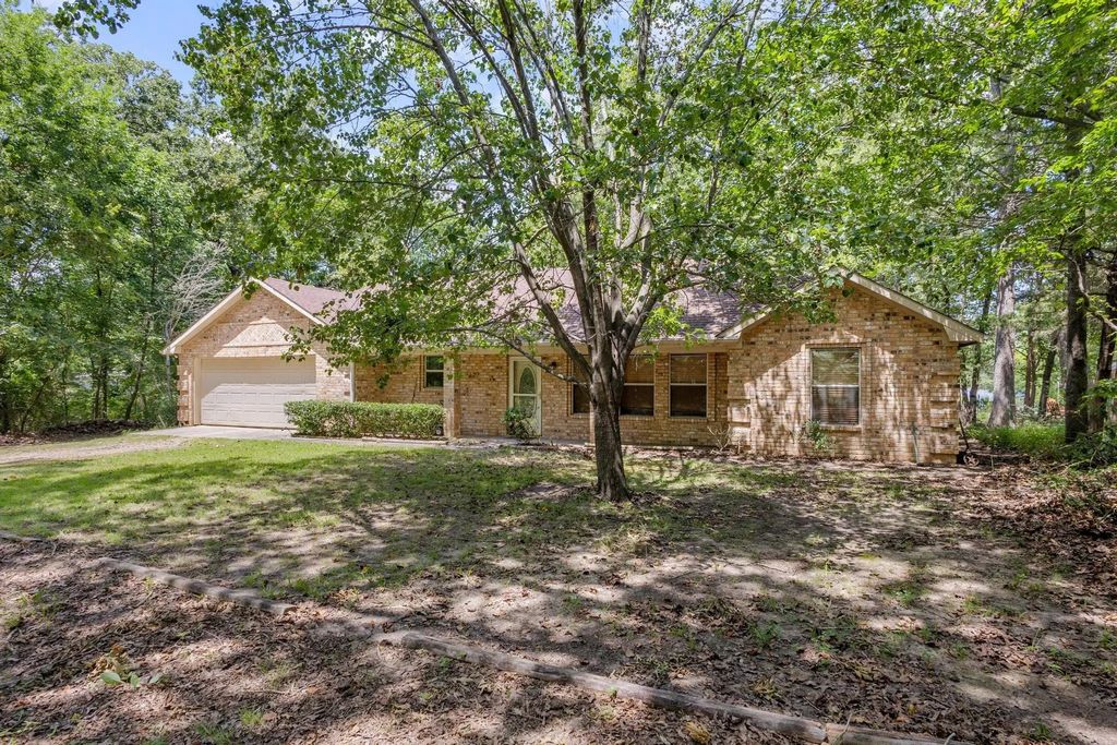 9400 Timbercreek Drive, Bonham