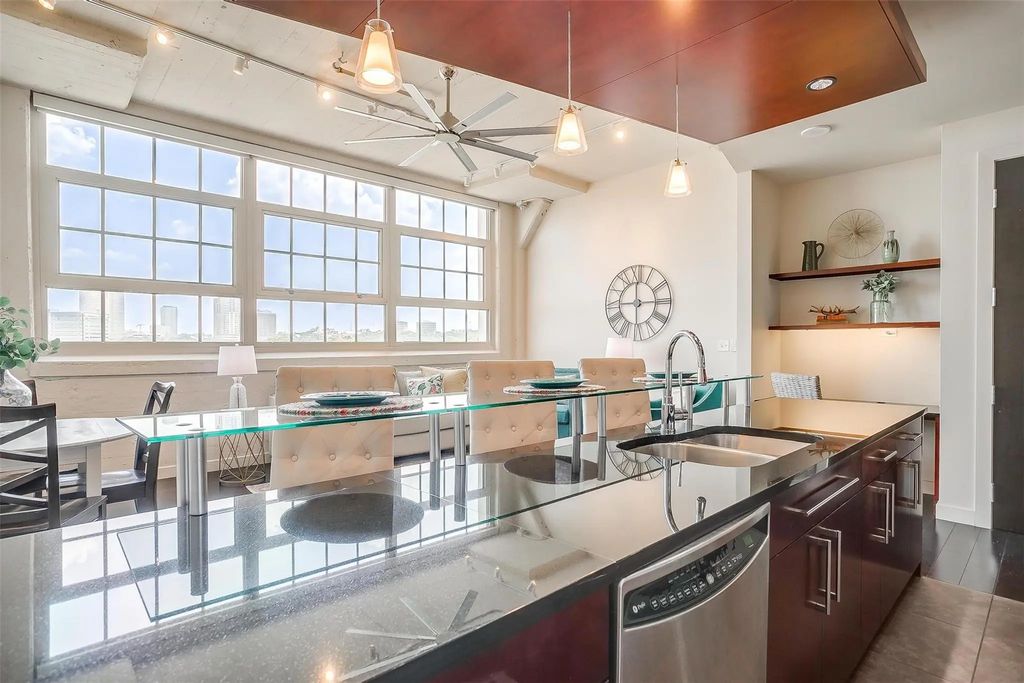 2600 W 7th Street 2448, Fort Worth