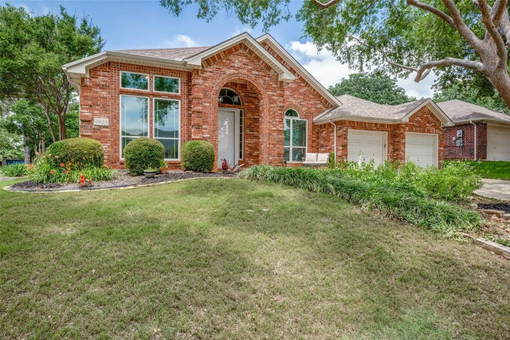 2925 Custer Drive, Corinth