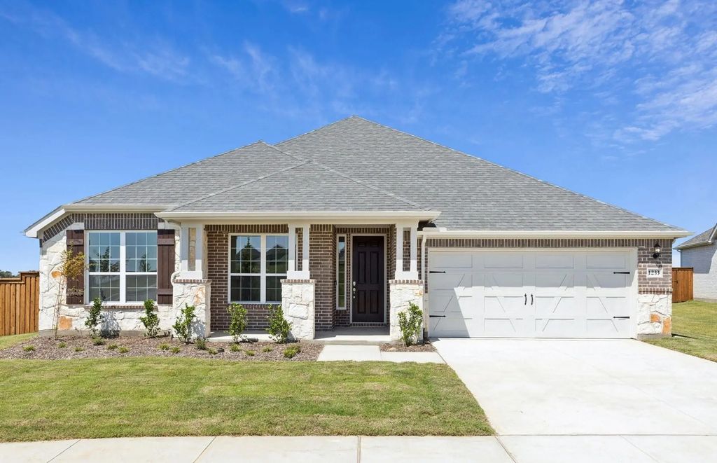 1233 Lange Street, Celina