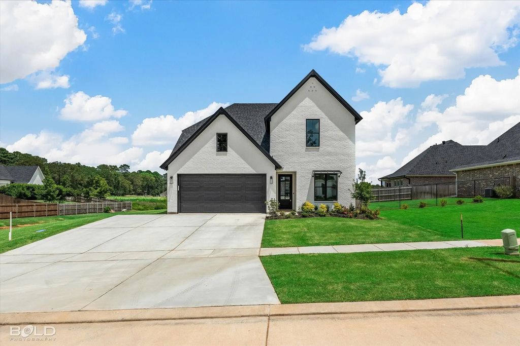 722 Julesburg Lane, Benton