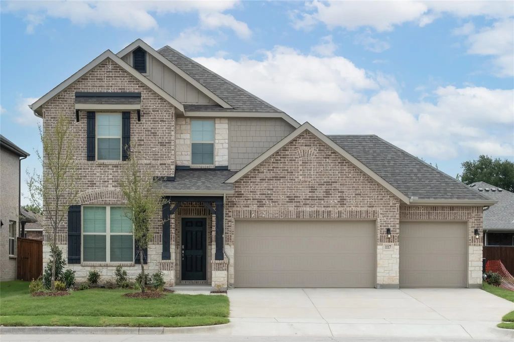 117 National Court, Forney