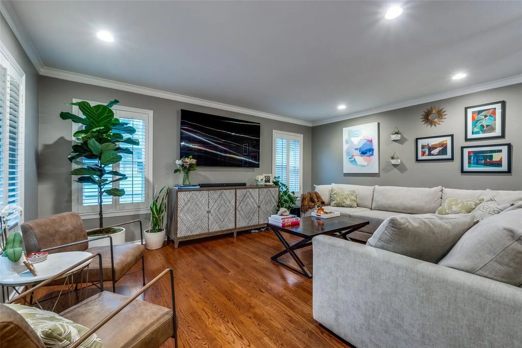 4159 Clover Lane, Dallas