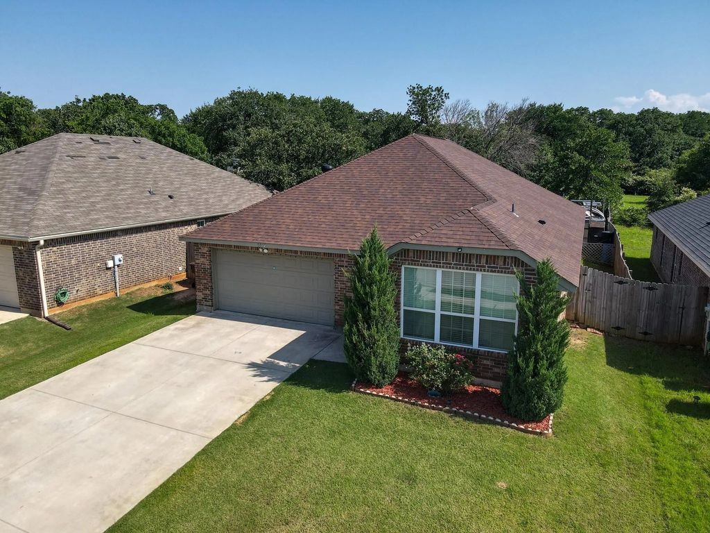 2712 Beverly Drive, Denton