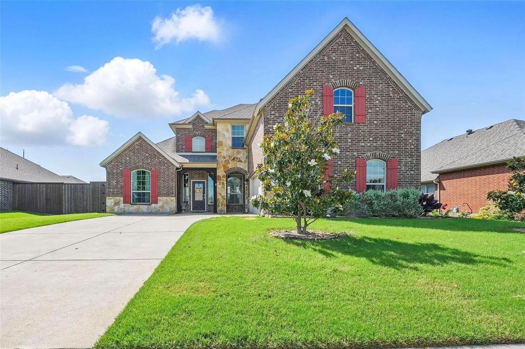 408 Mission Drive, Forney