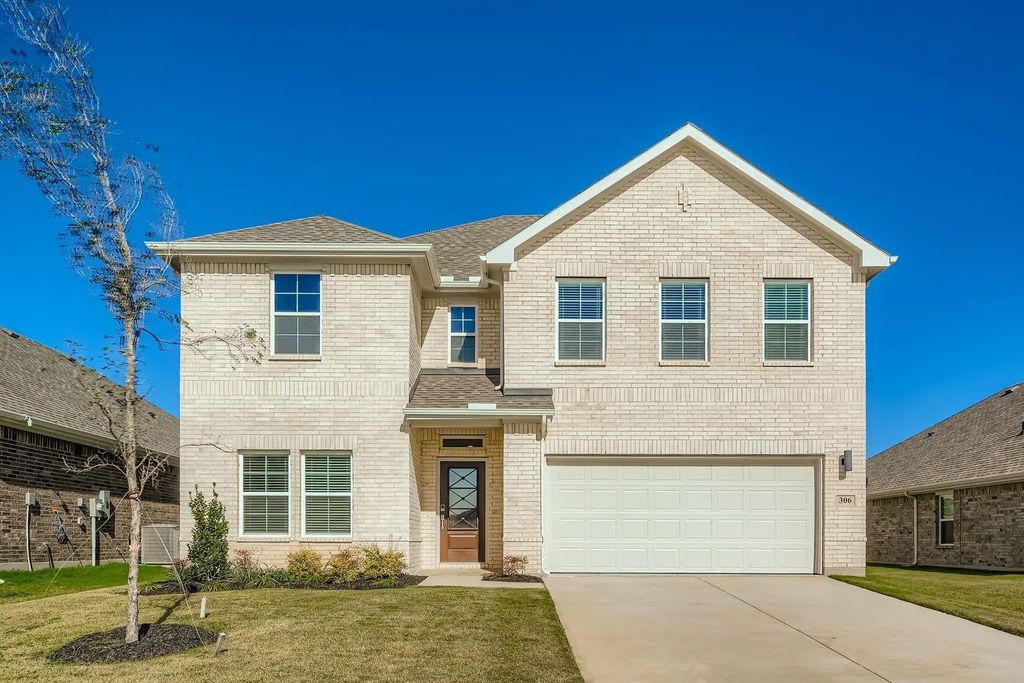 306 Amberville Drive, Red Oak