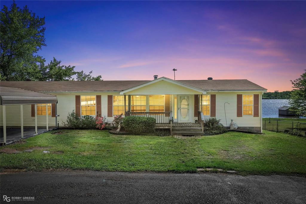 2153 Airport Loop, Homer