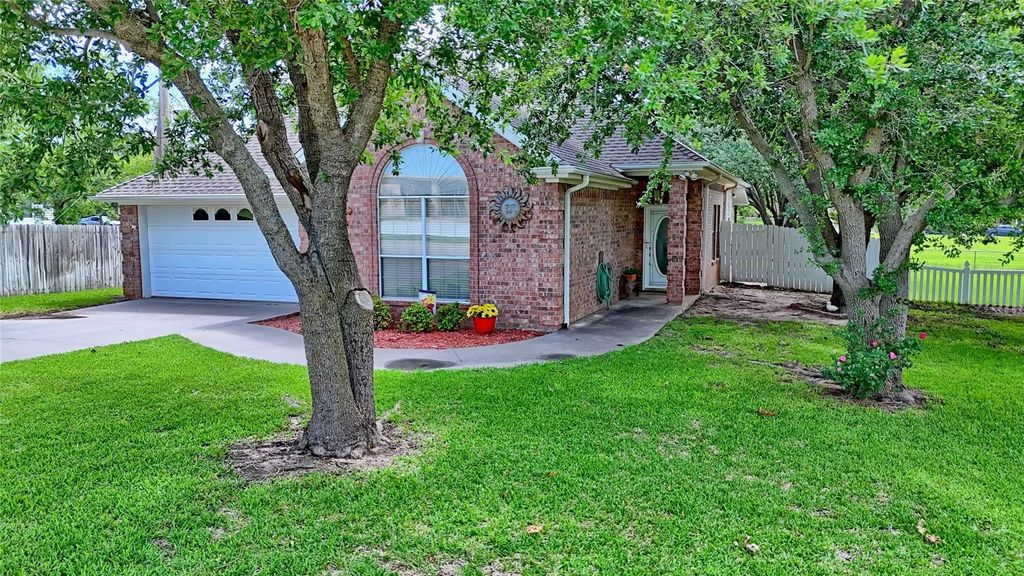 201 Park Road, Nocona