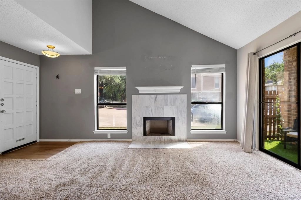 2101 Park Willow Lane A, Arlington