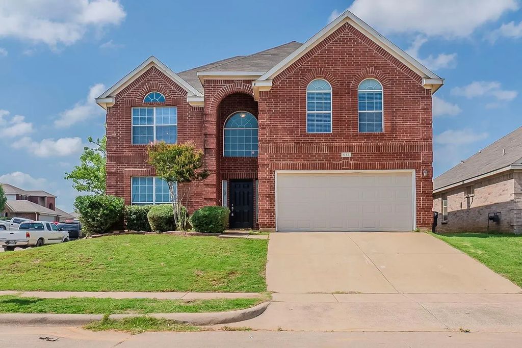 612 Prairie Gulch Drive, Fort Worth