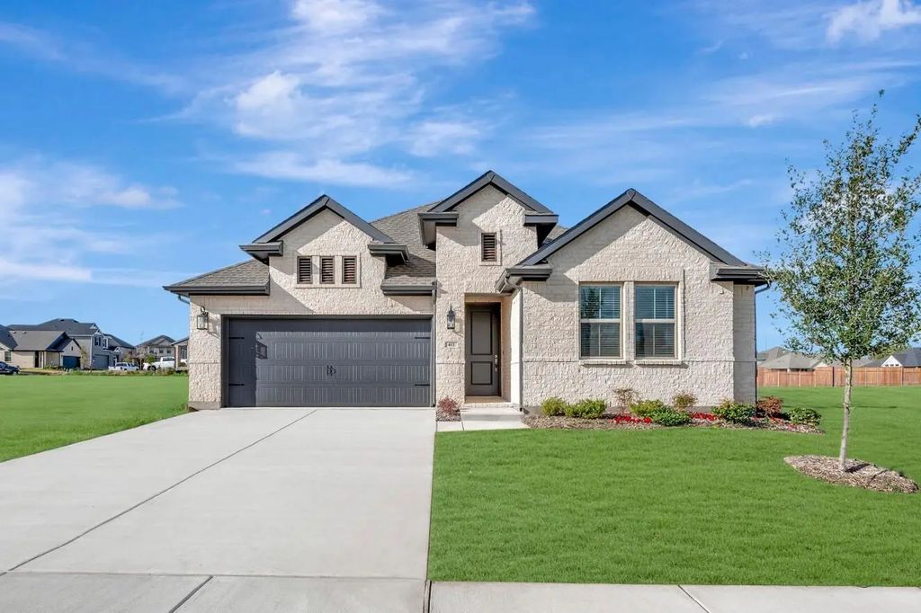 411 Sagebrush Trail, Sherman