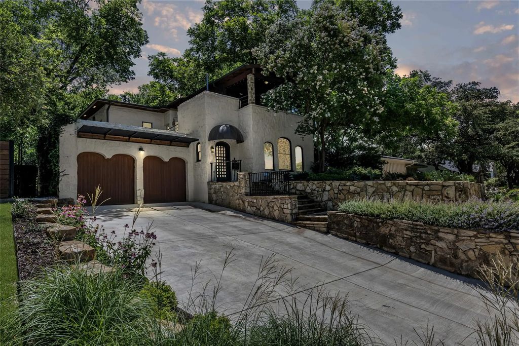 3177 Westcliff Road W, Fort Worth