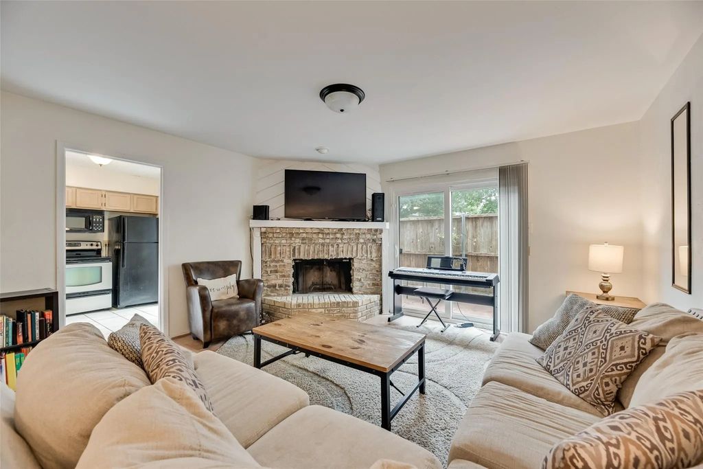 333 Melrose Drive 26d, Richardson