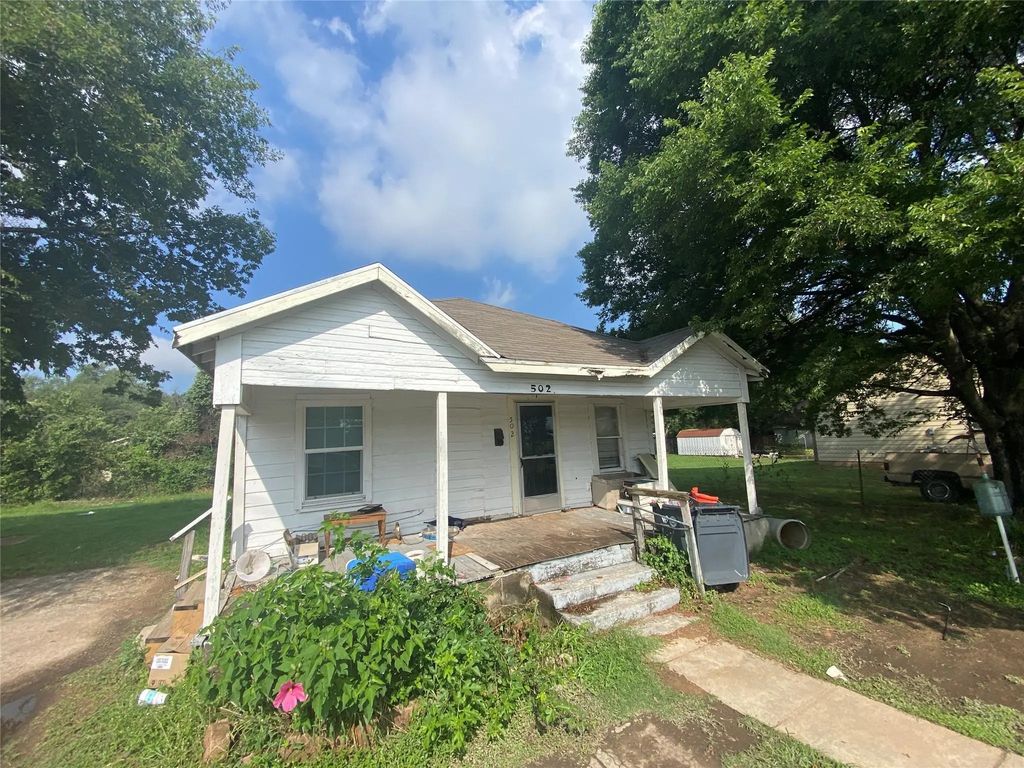 502 Walker Street, Waco
