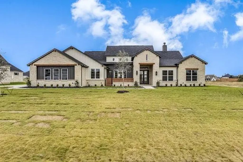 6231 Mcchesney, Midlothian