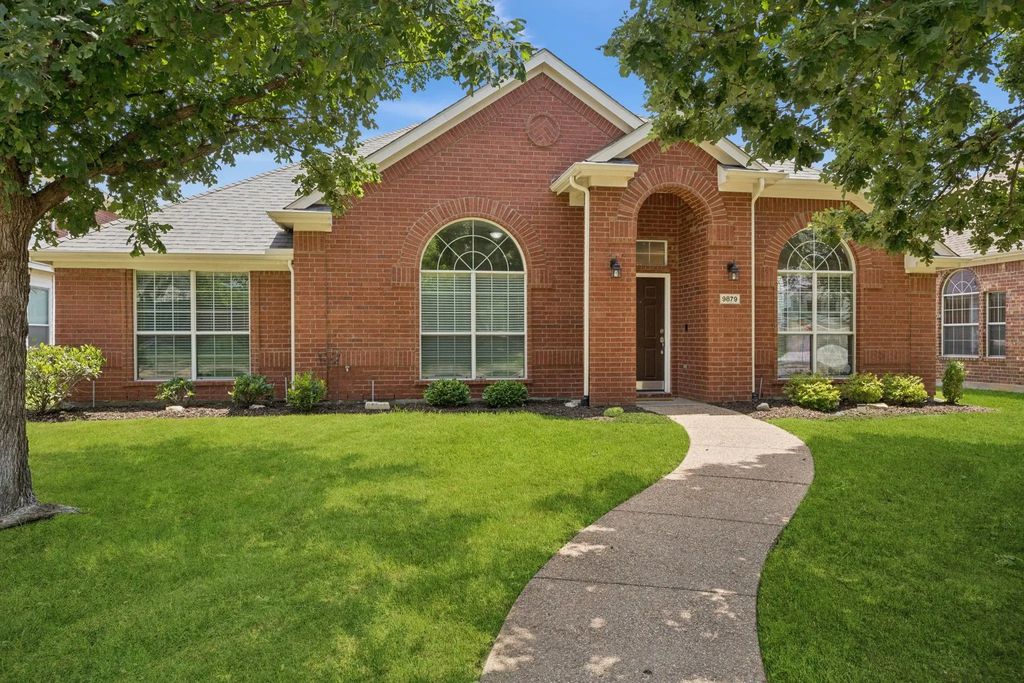 9879 Red Cedar Drive, Frisco