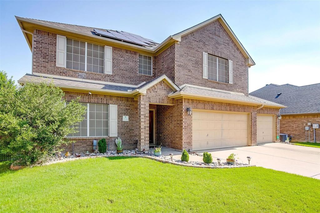 2536 Glenn Ranch Drive, Burleson
